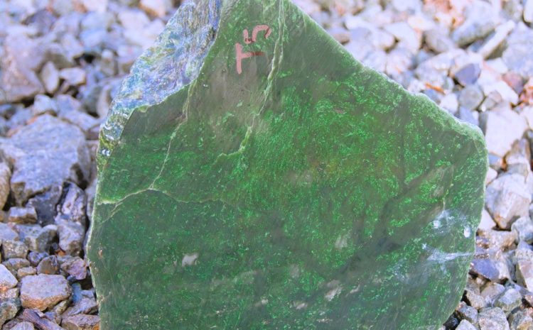 Great Quality Green Nephrite Jade - Baheer Group